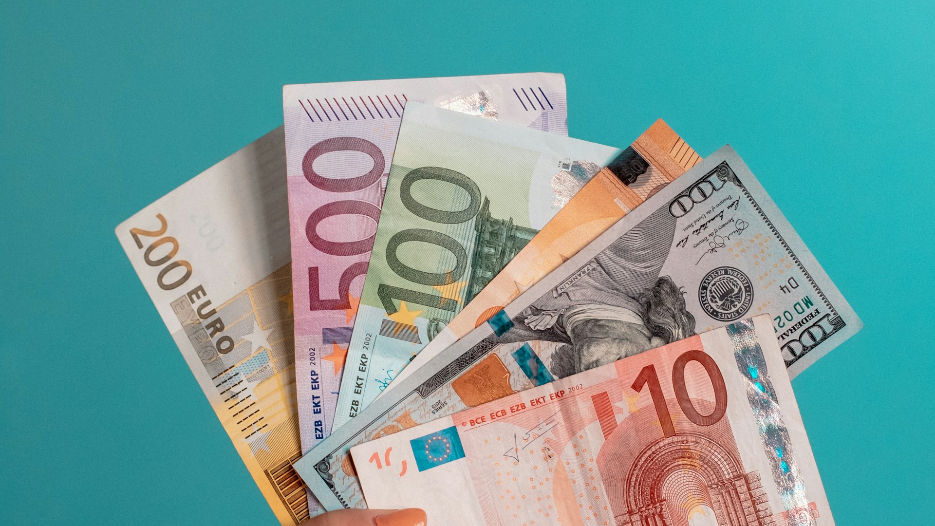 Seoul Money Guide: Currency Exchange, ATMs, Cards & Tipping Explained