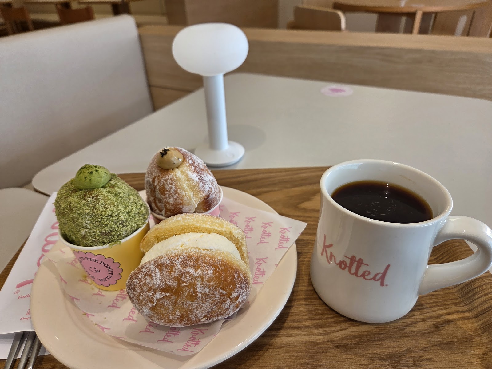Cafe Knotted (Dosan) 3