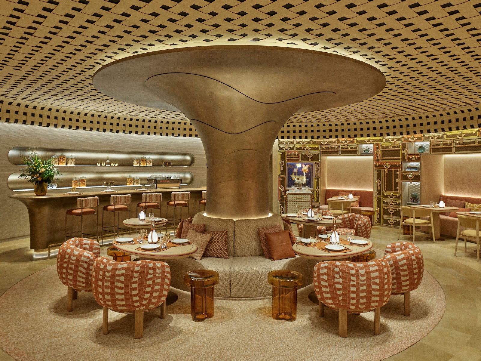 르 카페 루이 비통 (Le Café Louis Vuitton)