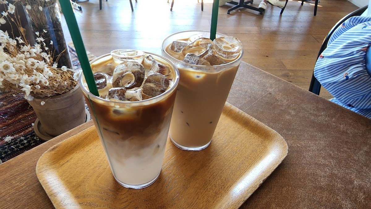 Cafe MOONEE 2