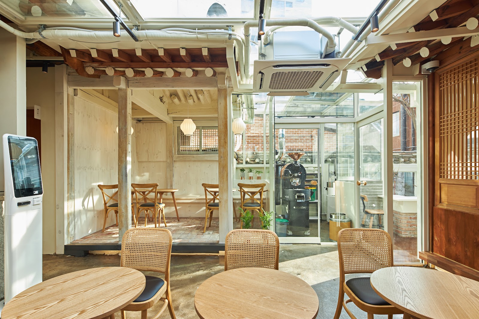 Cafe Soodal (카페 수달)