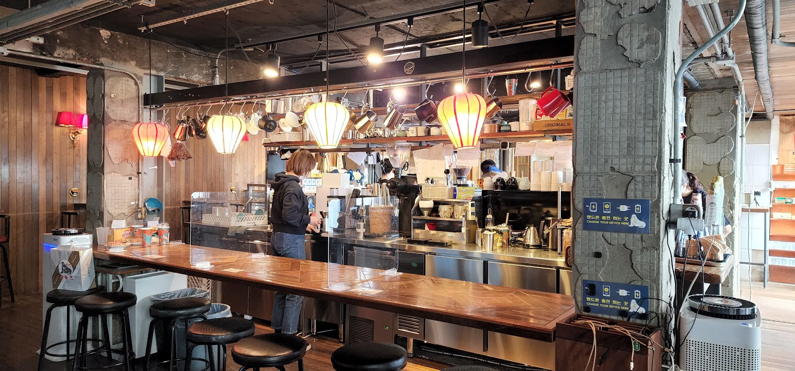 Fritz Coffee Mapo Interior