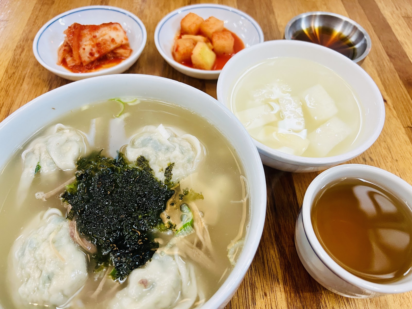 ケソンマンドゥグン(開城餃子宮) 5