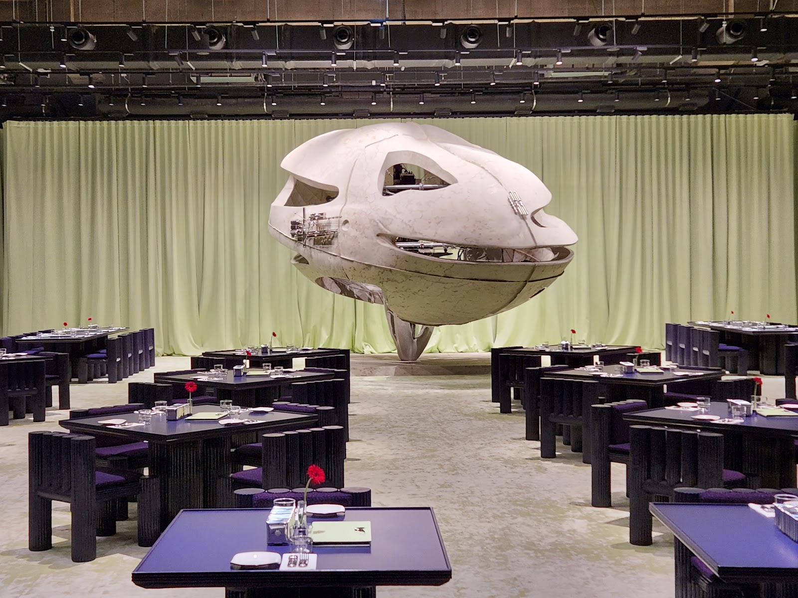 NUDAKE Tea House